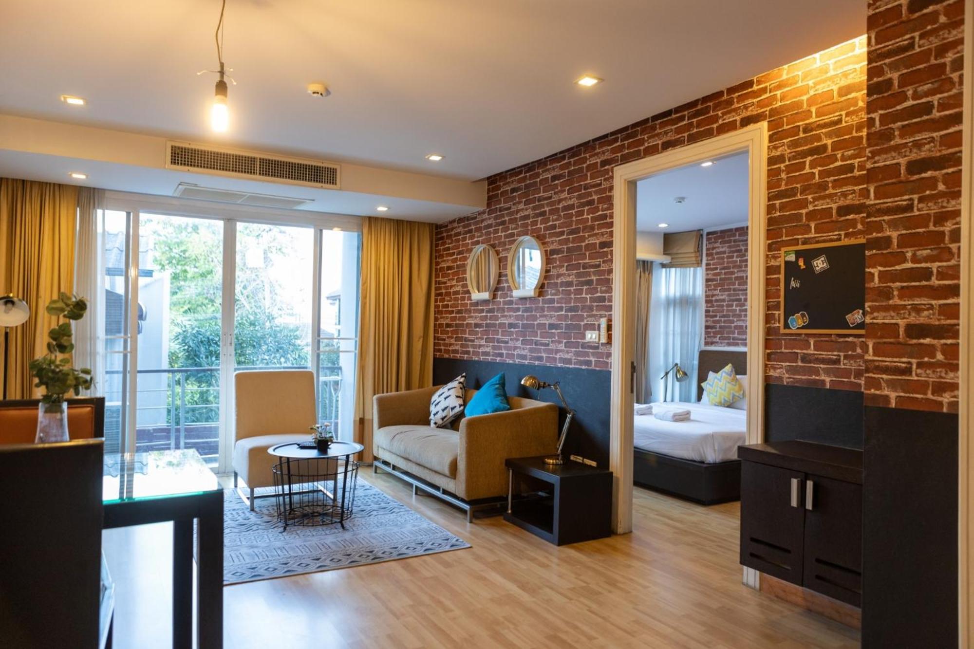 Go Inn Thonglor 23 โกอินน์ ทองหล่อ 23 X Bangkok Eksteriør billede